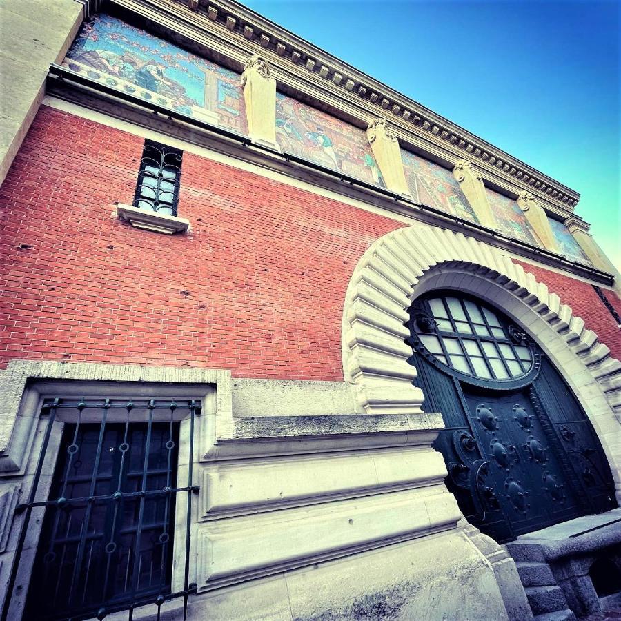 Charme De L'Ancien Pour Cet Appartement Entierement Renove Dans L'Hypercentre De Reims Zewnętrze zdjęcie