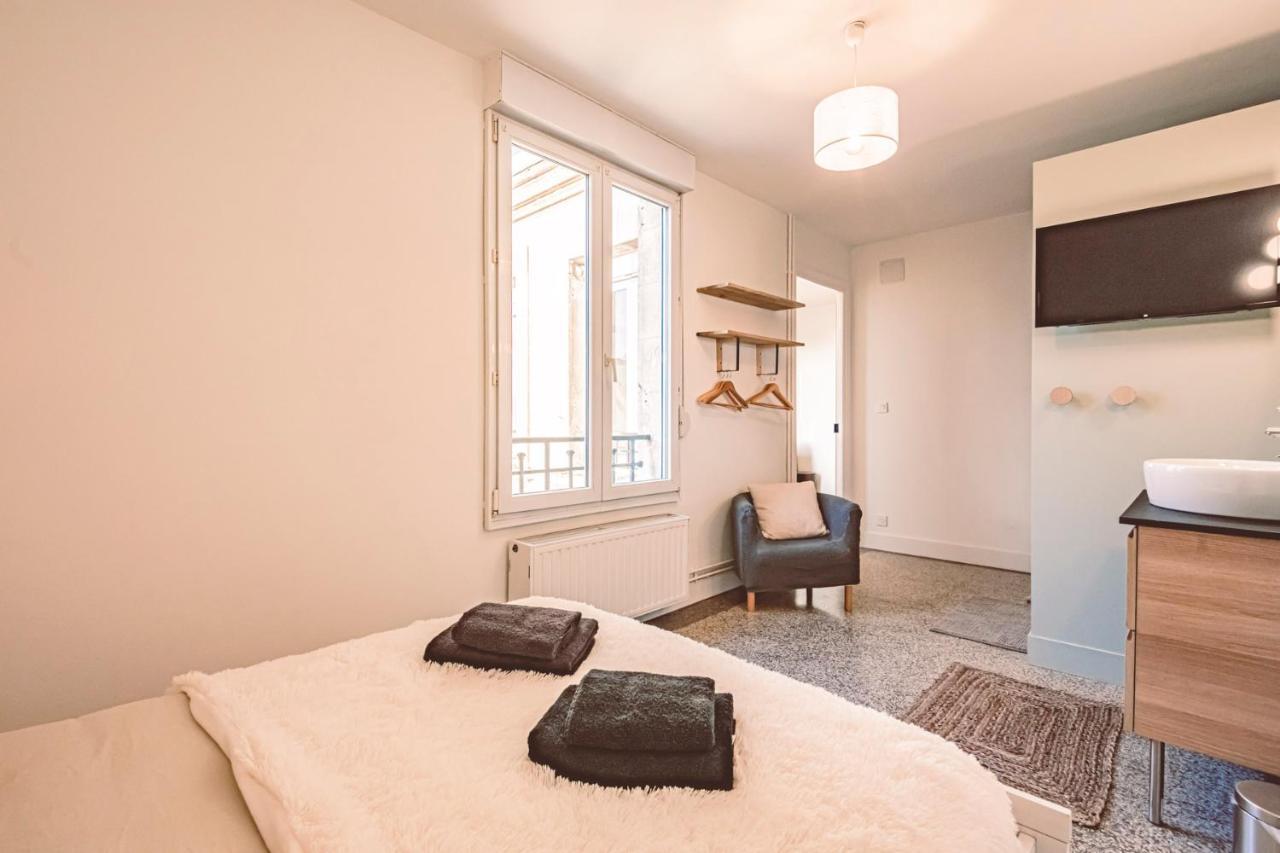 Charme De L'Ancien Pour Cet Appartement Entierement Renove Dans L'Hypercentre De Reims Zewnętrze zdjęcie