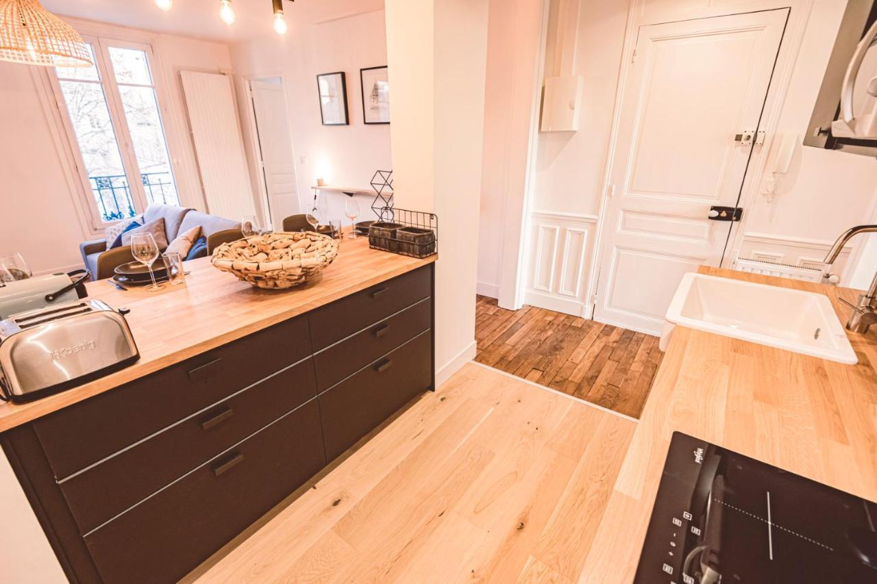 Charme De L'Ancien Pour Cet Appartement Entierement Renove Dans L'Hypercentre De Reims Zewnętrze zdjęcie